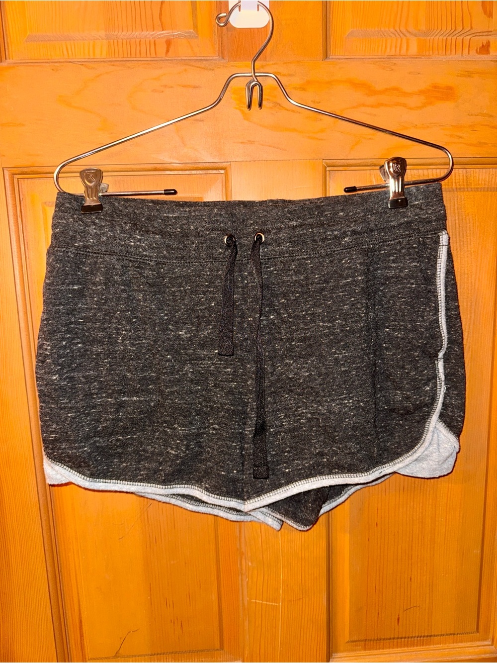 Athletic Works Women's Gray Drawstring Lounge Shorts - M